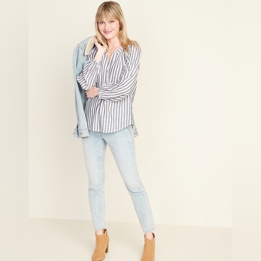 Old Navy Striped Long Sleeve Blouse Small